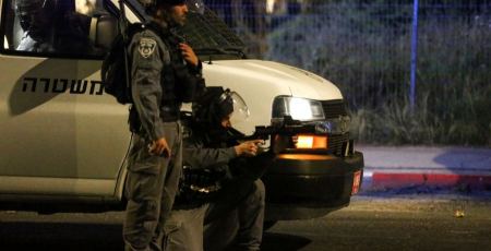 إسرائيل تستخدم لأول مرة الطائرات المسيرة لإلقاء الغاز على المتظاهرين بالضفة